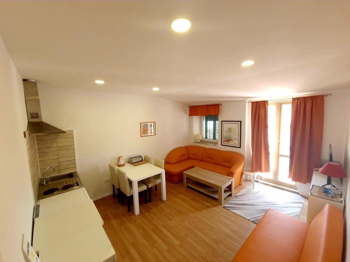 Apartments Eis Baška Exterior foto